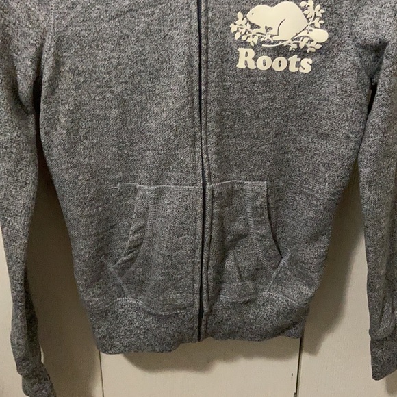 Roots Grey & White Zip Up Hoodie - Picture 3 of 7